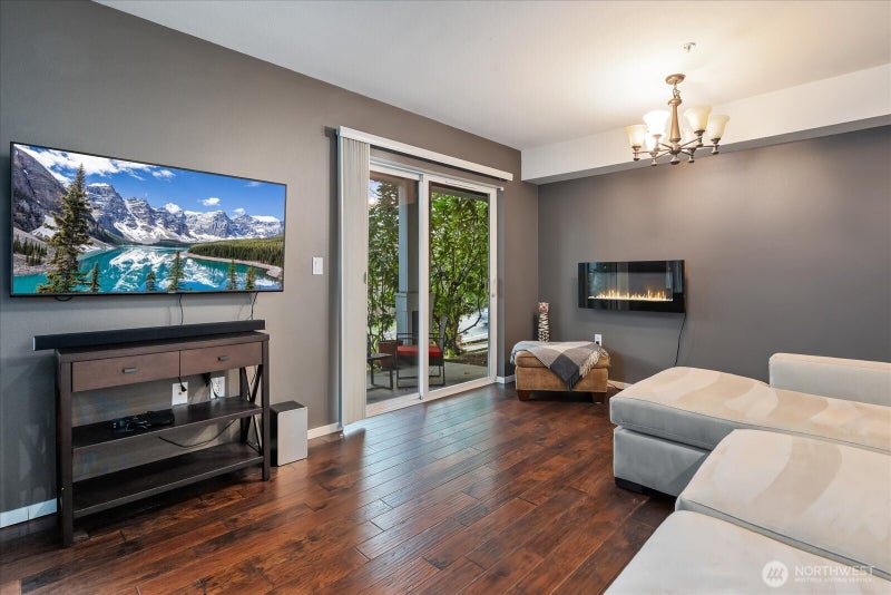 5589 Lakemont Boulevard SE 1702