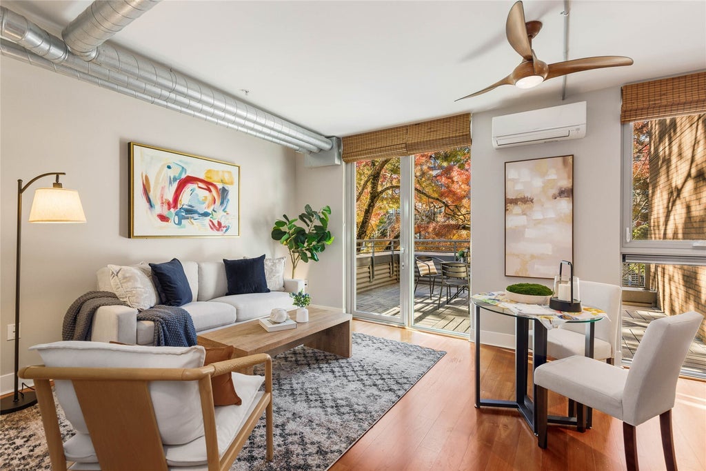 Photo of 530 Broadway E #201, Seattle, WA 98102 (MLS # 2597145)