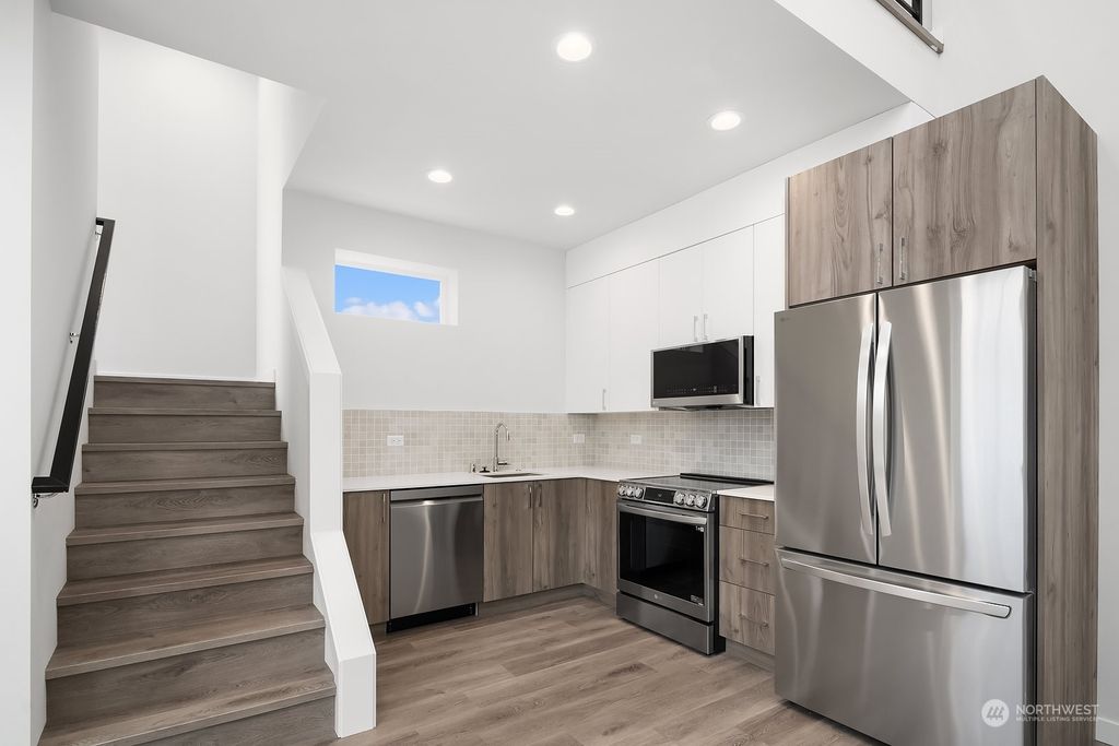 Photo of 9524 D Interlake Avenue N, Seattle, WA 98103 (MLS # 2224683)