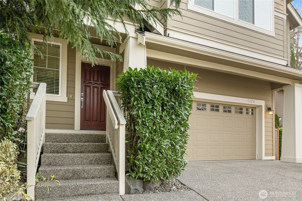 Photo of 1320 216th St St SW, Lynnwood, WA 98036 (MLS # 2344827)