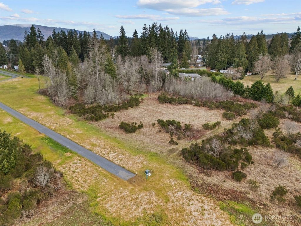 Photo of 15628 84th Street NE, Lake Stevens, WA 98258 (MLS # 2346984)