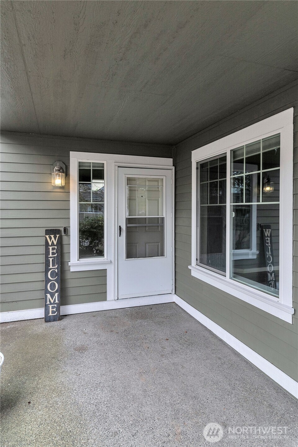 7027 Bailey Street SE