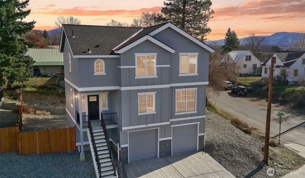 Photo of 604 Ross Canyon Road, Omak, WA 98841 (MLS # 2489255)