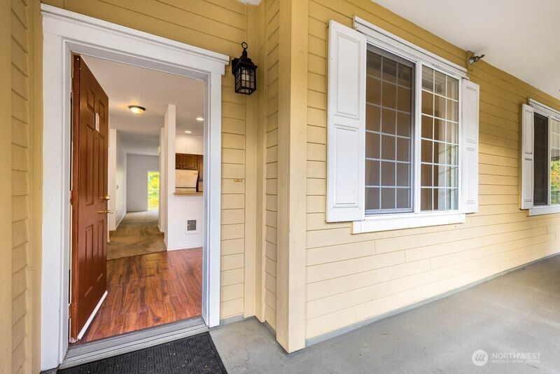 1800 NE 40th Street E301