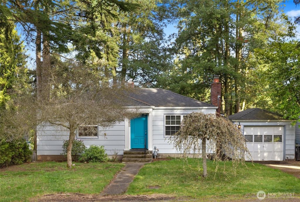 Photo of 14034 1st Avenue NW, Seattle, WA 98177 (MLS # 2351328)
