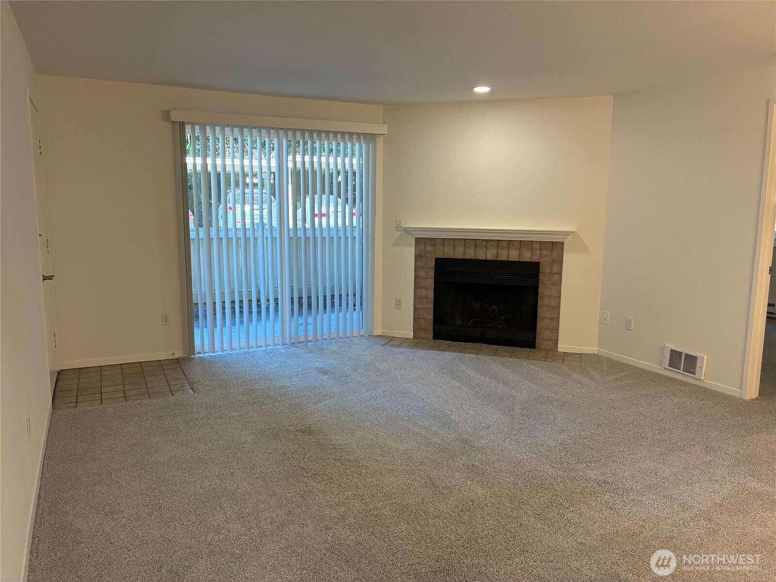 21301 52nd Avenue W B111