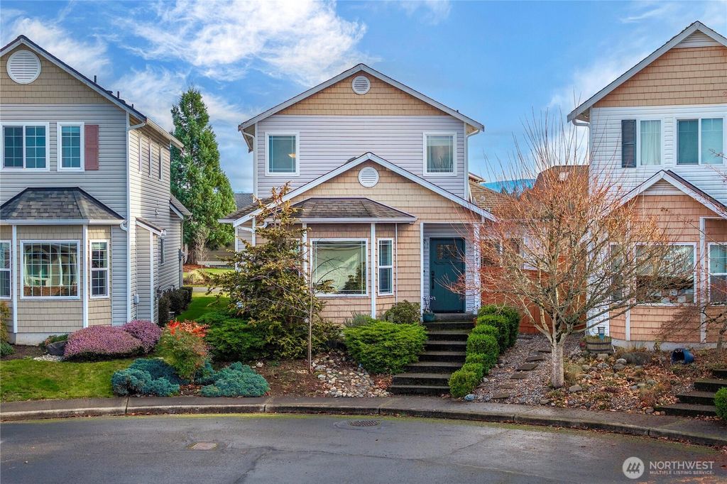 Photo of 17609 111th Street Ct E, Bonney Lake, WA 98391 (MLS # 2467874)