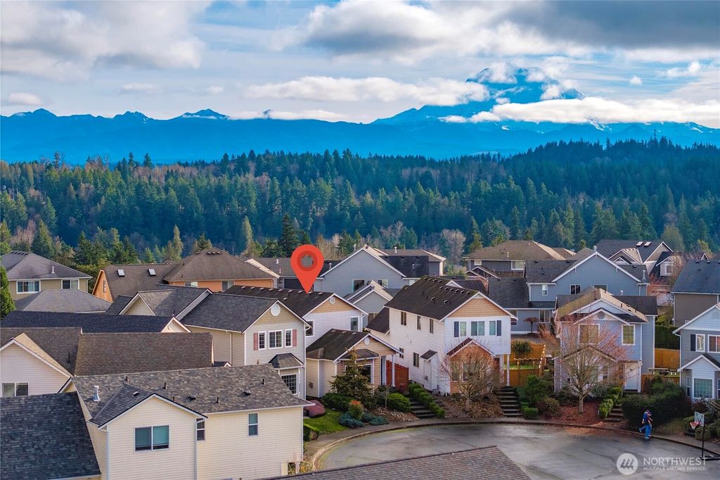 Photo of 17609 111th Street Ct E, Bonney Lake, WA 98391 (MLS # 2467874)