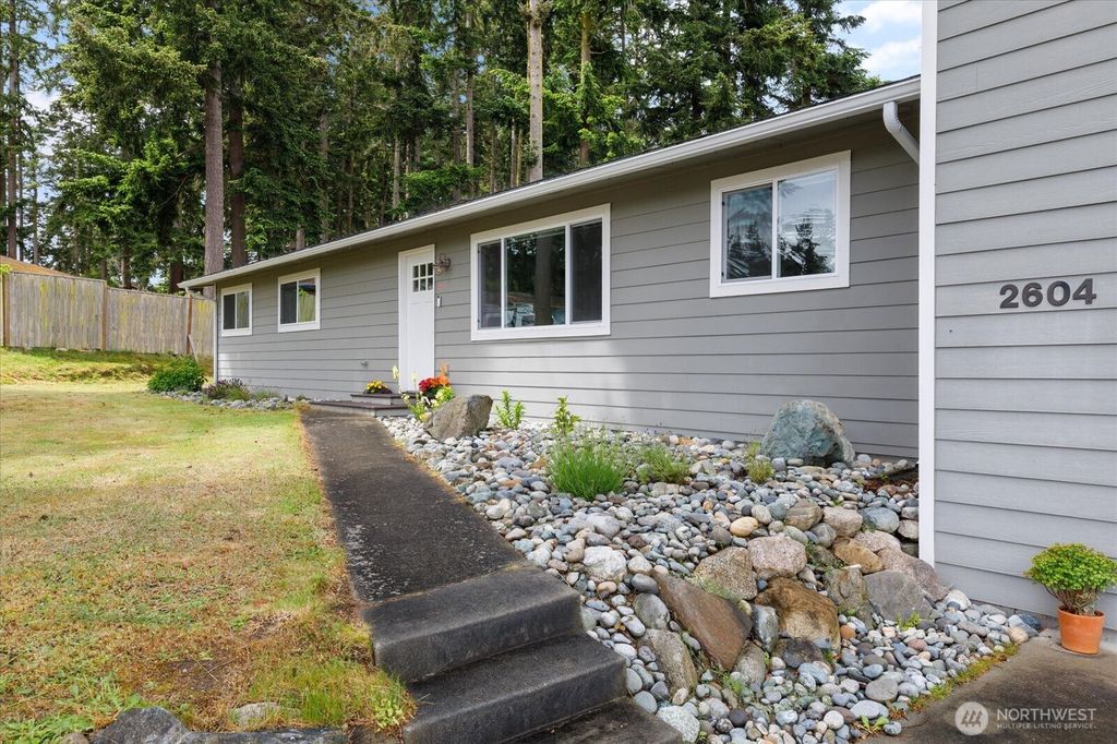 Photo of 2604 Olympic Drive, Oak Harbor, WA 98277 (MLS # 2528905)