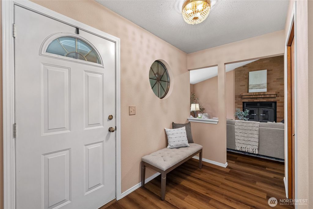 Photo of 233 Clay Court SE, Olympia, WA 98513 (MLS # 2459330)