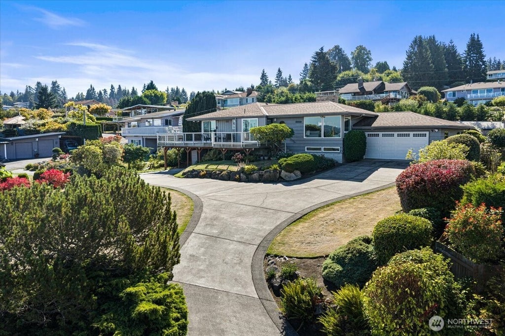 Photo of 29860 Marine View Drive SW, Federal Way, WA 98023 (MLS # 2584201)