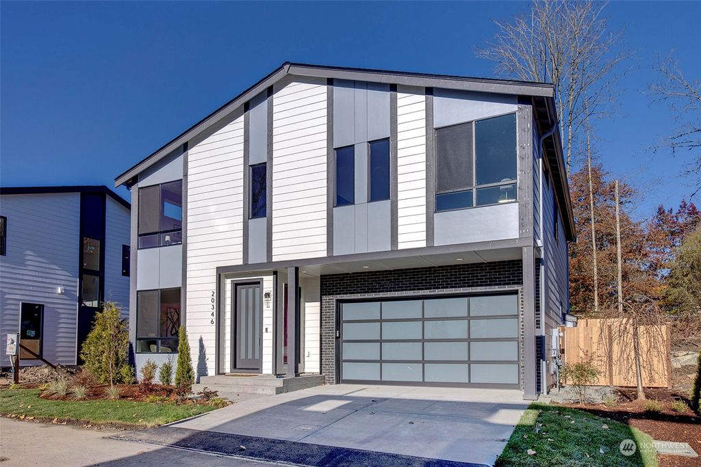 Photo of 20346 80th Place NE, Kenmore, WA 98028 (MLS # 2101574)