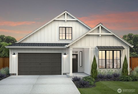 Photo of 701 Powell Avenue, Winlock, WA 98596 (MLS # 2512457)