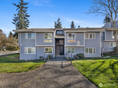 Photo of 4118 212th Street SW #202C, Mountlake Terrace, WA 98043 (MLS # 2505925)