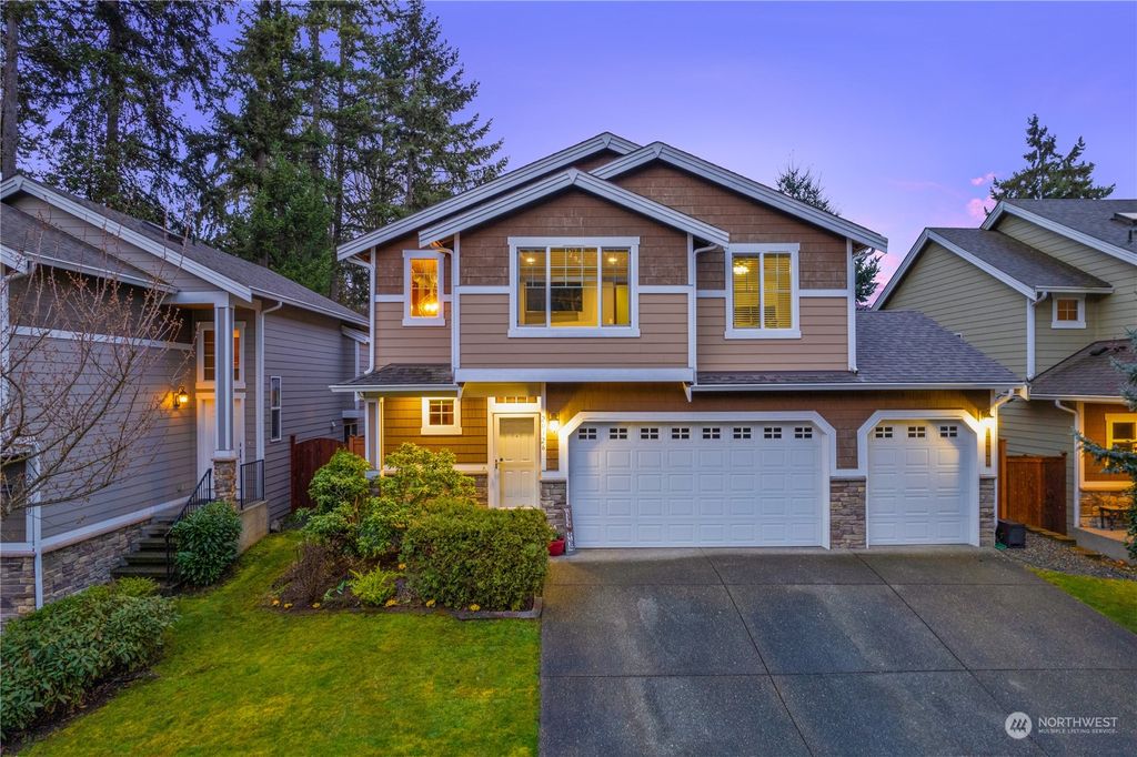 Photo of 20326 62nd Way NE, Kenmore, WA 98028 (MLS # 2215839)