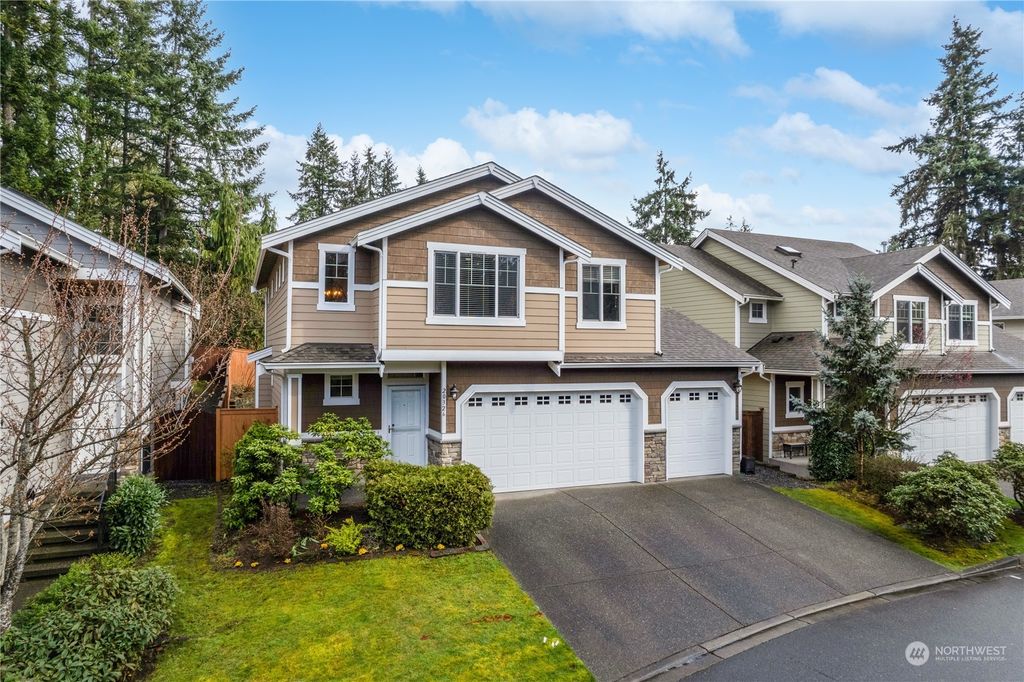 Photo of 20326 62nd Way NE, Kenmore, WA 98028 (MLS # 2215839)