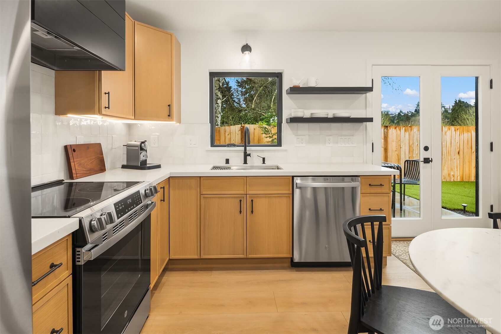 4009 33rd Avenue W B