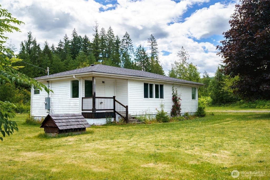 Photo of 48224 Moen Road, Concrete, WA 98237 (MLS # 2545982)