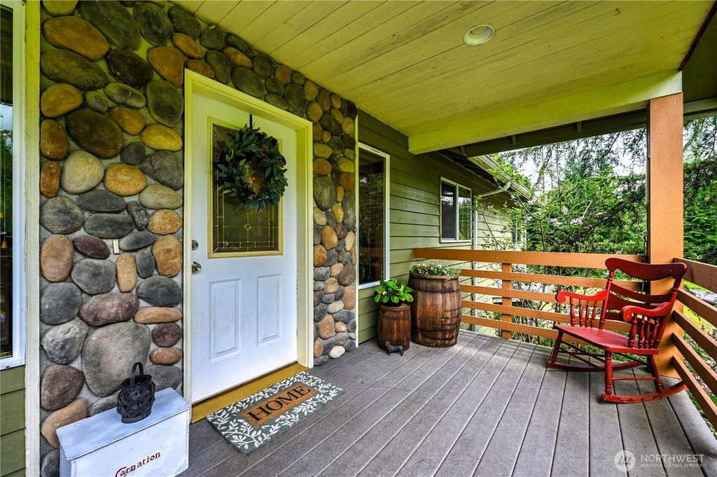 Photo of 19304 Burn Road, Arlington, WA 98223 (MLS # 2377152)