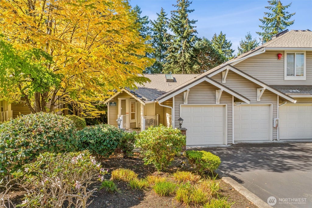 Photo of 18555 NE 57th Street #18555, Redmond, WA 98052 (MLS # 2582515)