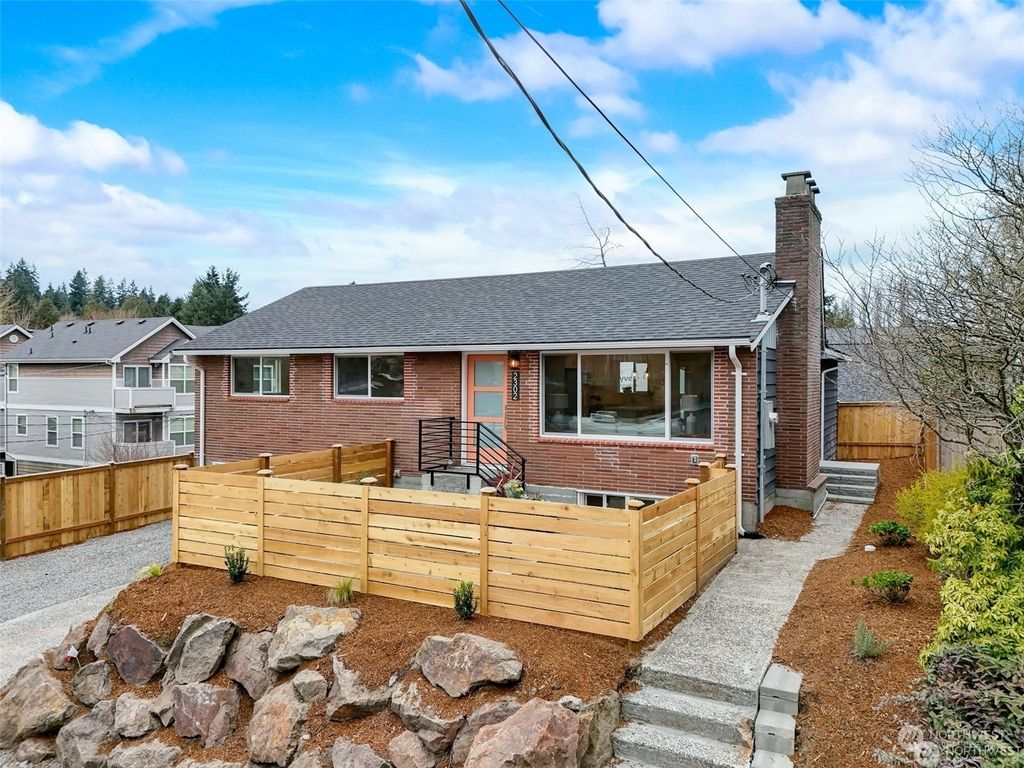 Photo of 2302 NE 91st Street, Seattle, WA 98115 (MLS # 2220678)