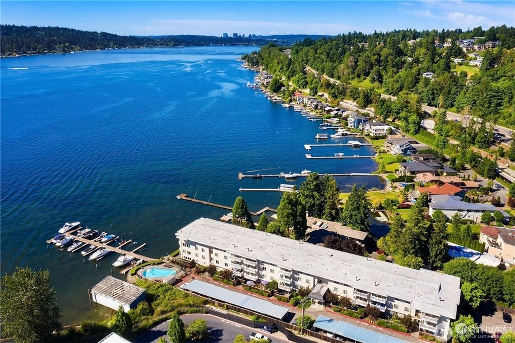 Photo of 5021 Ripley Lane N #8, Renton, WA 98056 (MLS # 2308283)