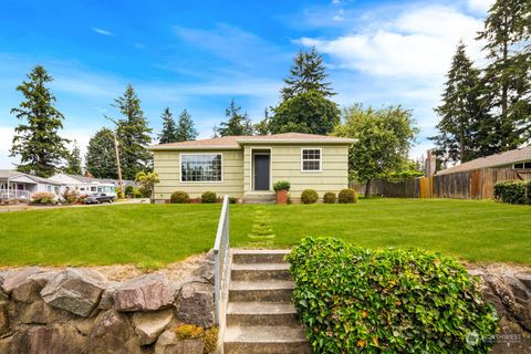 A home in Everett