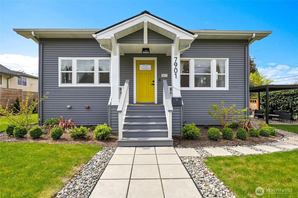 Photo of 7901 16th Avenue SW, Seattle, WA 98106 (MLS # 2512420)