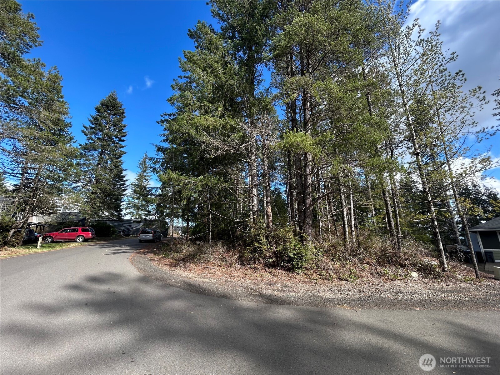 31 E Hemlock Court