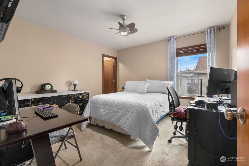 listing image 9364095317210360761
