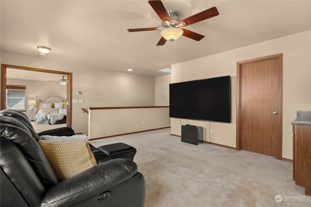 listing image 9361844151198712972