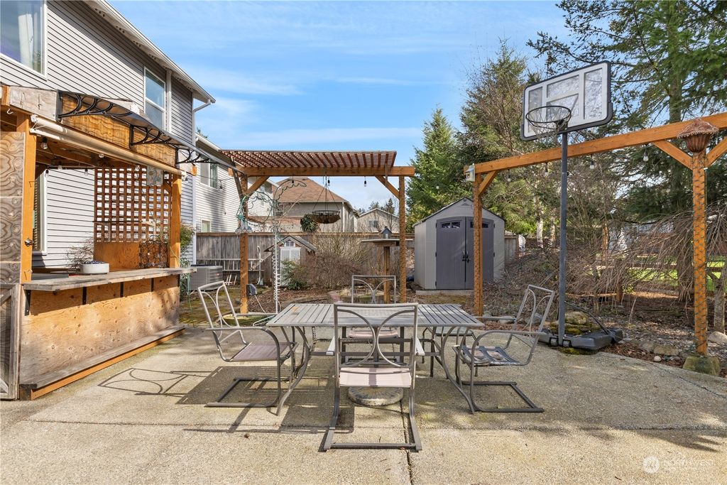 listing image 9362052240307950461