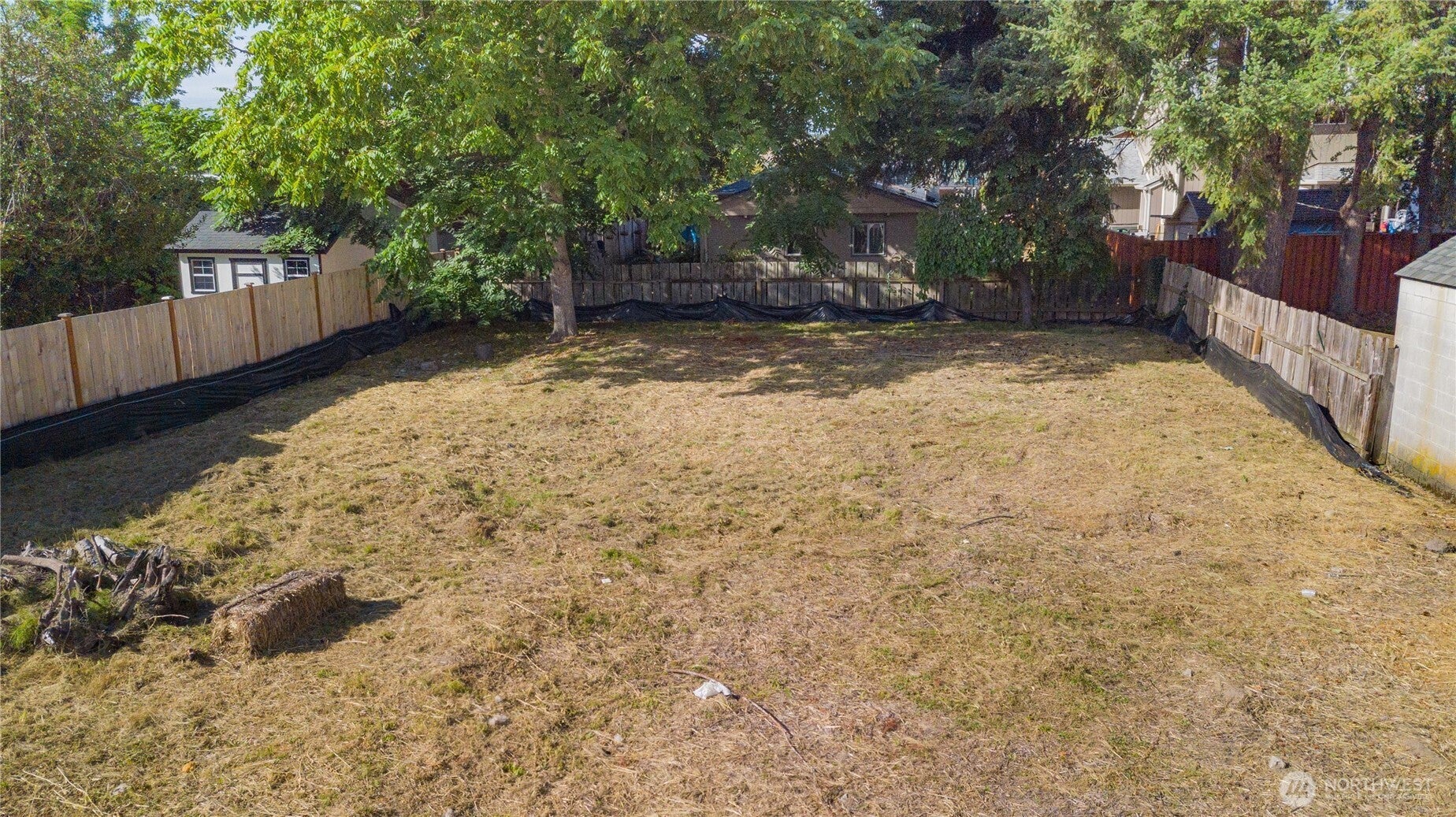 0 2nd Avenue NW