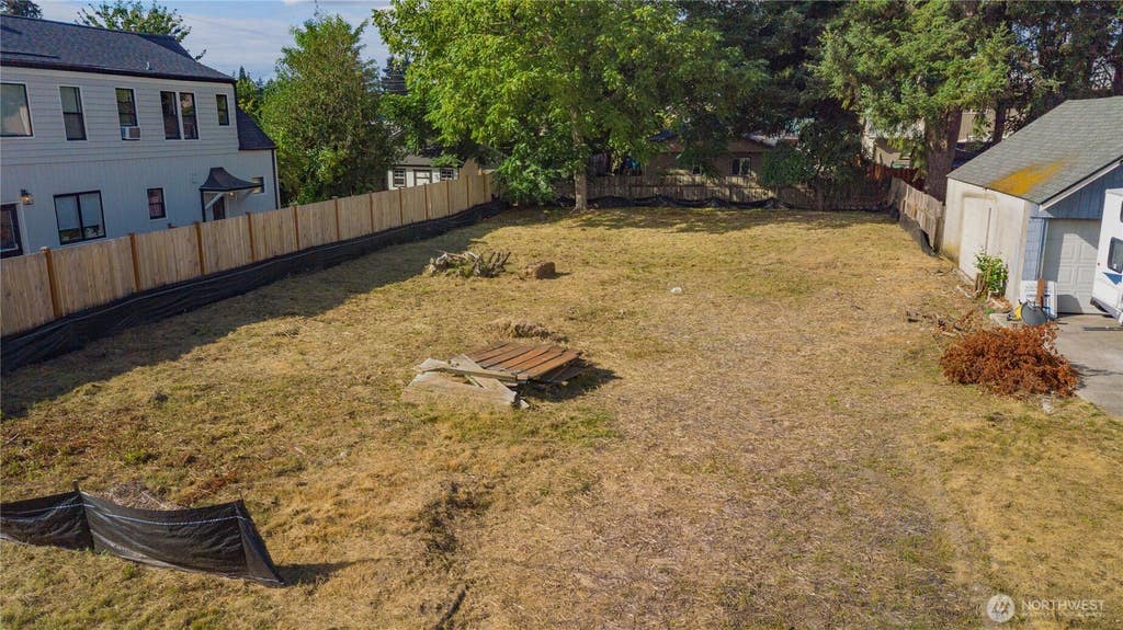 Photo of 0 2nd Avenue NW, Puyallup, WA 98372 (MLS # 2571087)