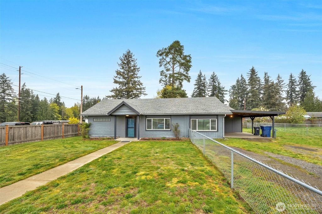 Photo of 4307 103rd Place NE, Marysville, WA 98271 (MLS # 2512597)