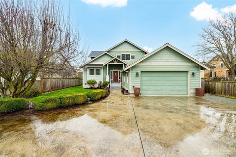 Photo of 206 Dalan Place, La Conner, WA 98257 (MLS # 2468688)