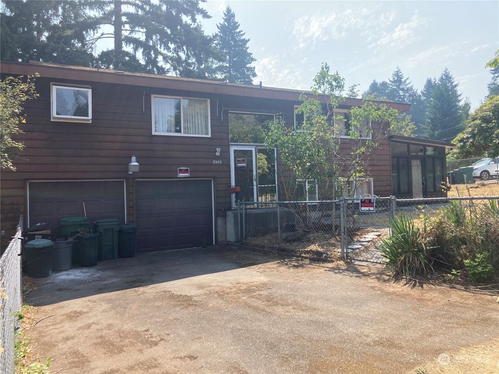 Photo of 2503 NE 136th Street, Seattle, WA 98125 (MLS # 2167580)