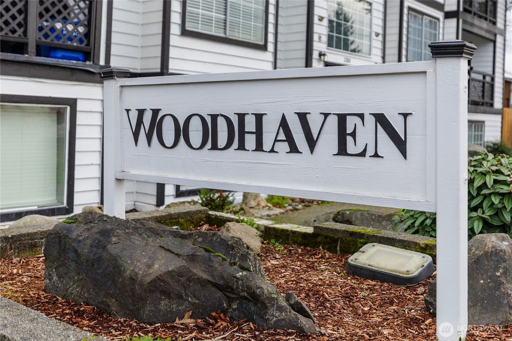 Photo of 23110 30th Ave S Ave, Des Moines, WA 98198 (MLS # 2460131)