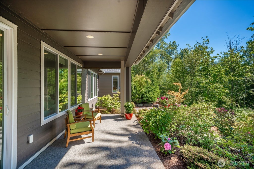 Photo of 14820 179th Avenue E, Bonney Lake, WA 98391 (MLS # 2537101)