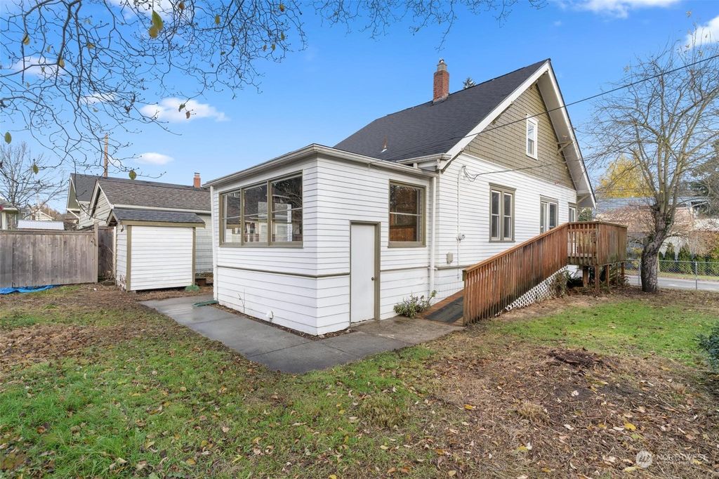 Photo of 5909 8th Avenue NW, Seattle, WA 98107 (MLS # 2182758)