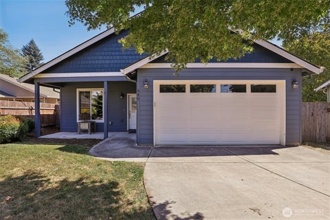 Photo of 640 SE Sumner Street, Camas, WA 98607 (MLS # 2570811)