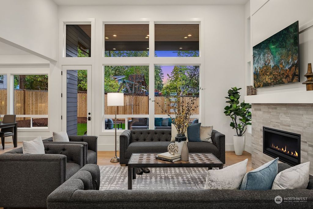 Photo of 16612 SE 26th Place, Bellevue, WA 98008 (MLS # 2161241)