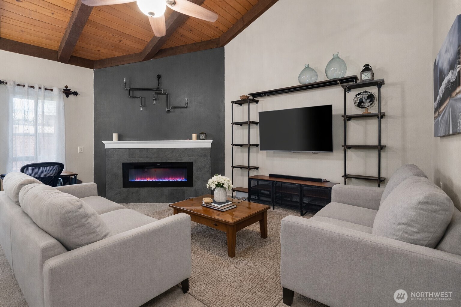 7309 N Skyview Place F304