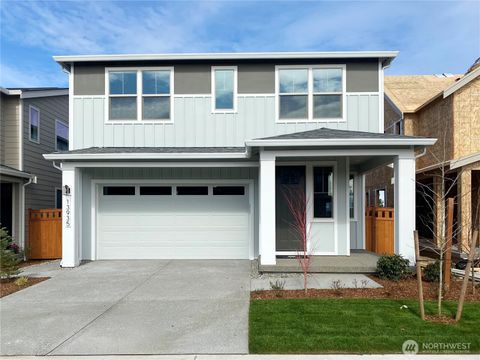 Photo of 13935 178th Street E #40, Puyallup, WA 98374 (MLS # 2500453)