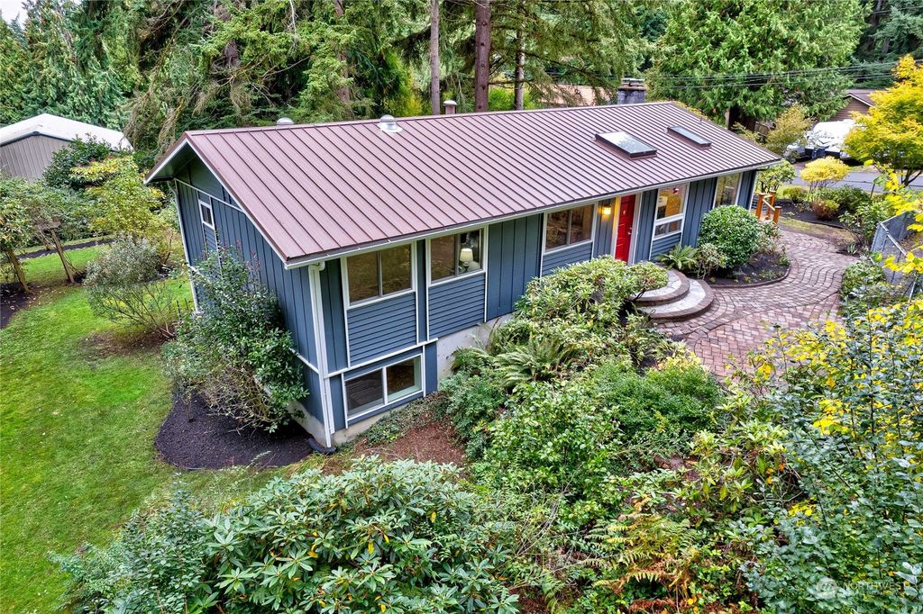 Photo of 16621 148th Avenue NE, Woodinville, WA 98072 (MLS # 2010721)