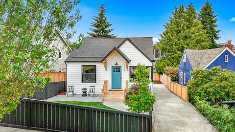 Photo of 4725 37th Avenue SW, Seattle, WA 98126 (MLS # 2405106)