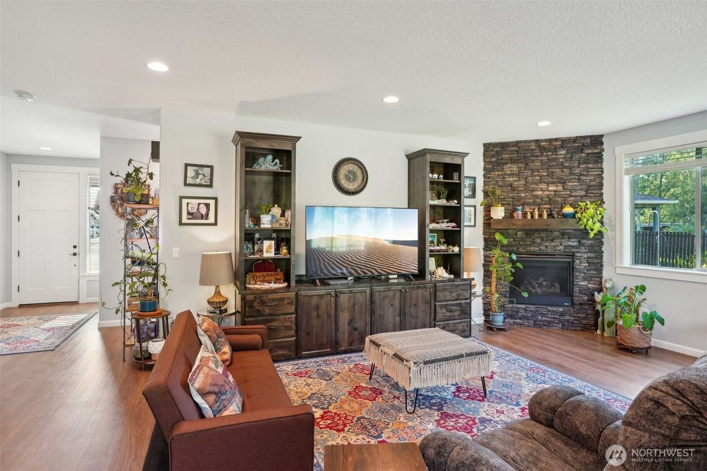 Photo of 130 Zephyr Drive, Silverlake, WA 98645 (MLS # 2484711)