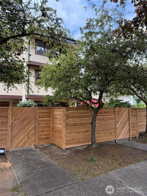 Photo of 2009 42nd Avenue E, Seattle, WA 98112 (MLS # 2519536)