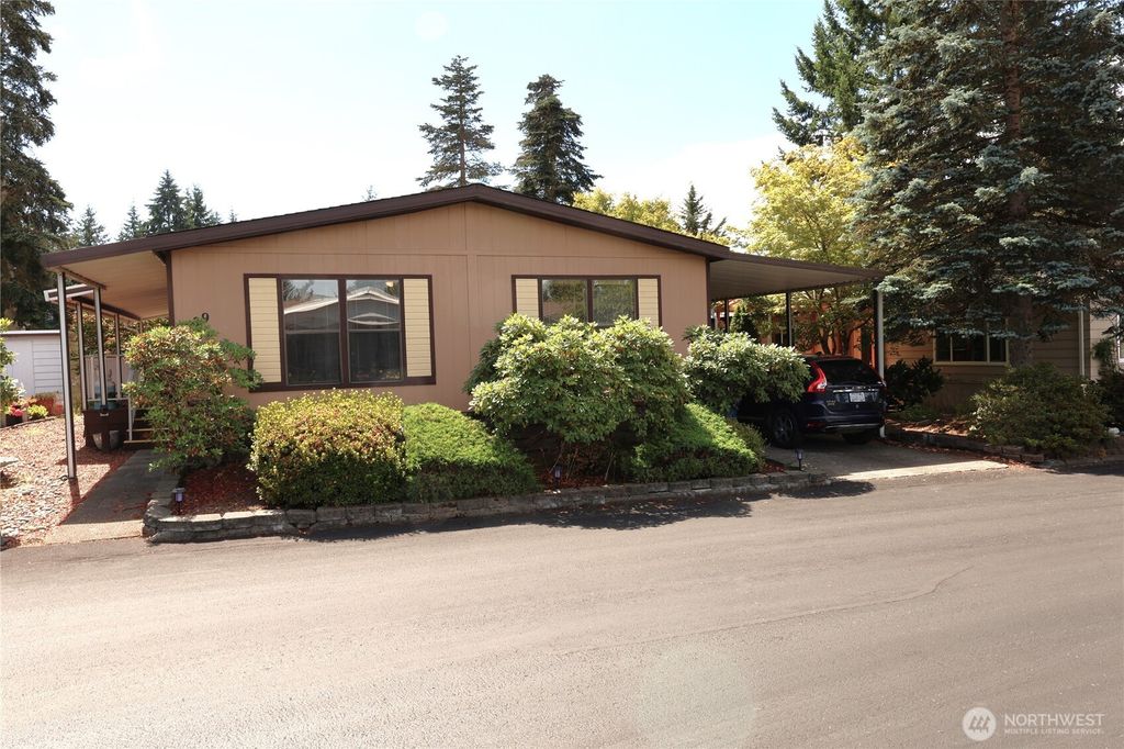 Photo of 620 112th Street SE #189, Everett, WA 98208 (MLS # 2422132)