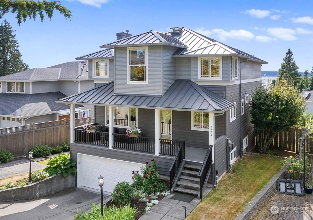 Photo of 2124 NW 204th Street, Shoreline, WA 98177 (MLS # 2149476)
